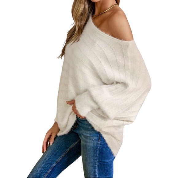 Ivory Off-Shoulder Puff Sleeve Sweater small NWT - Picture 2 of 9